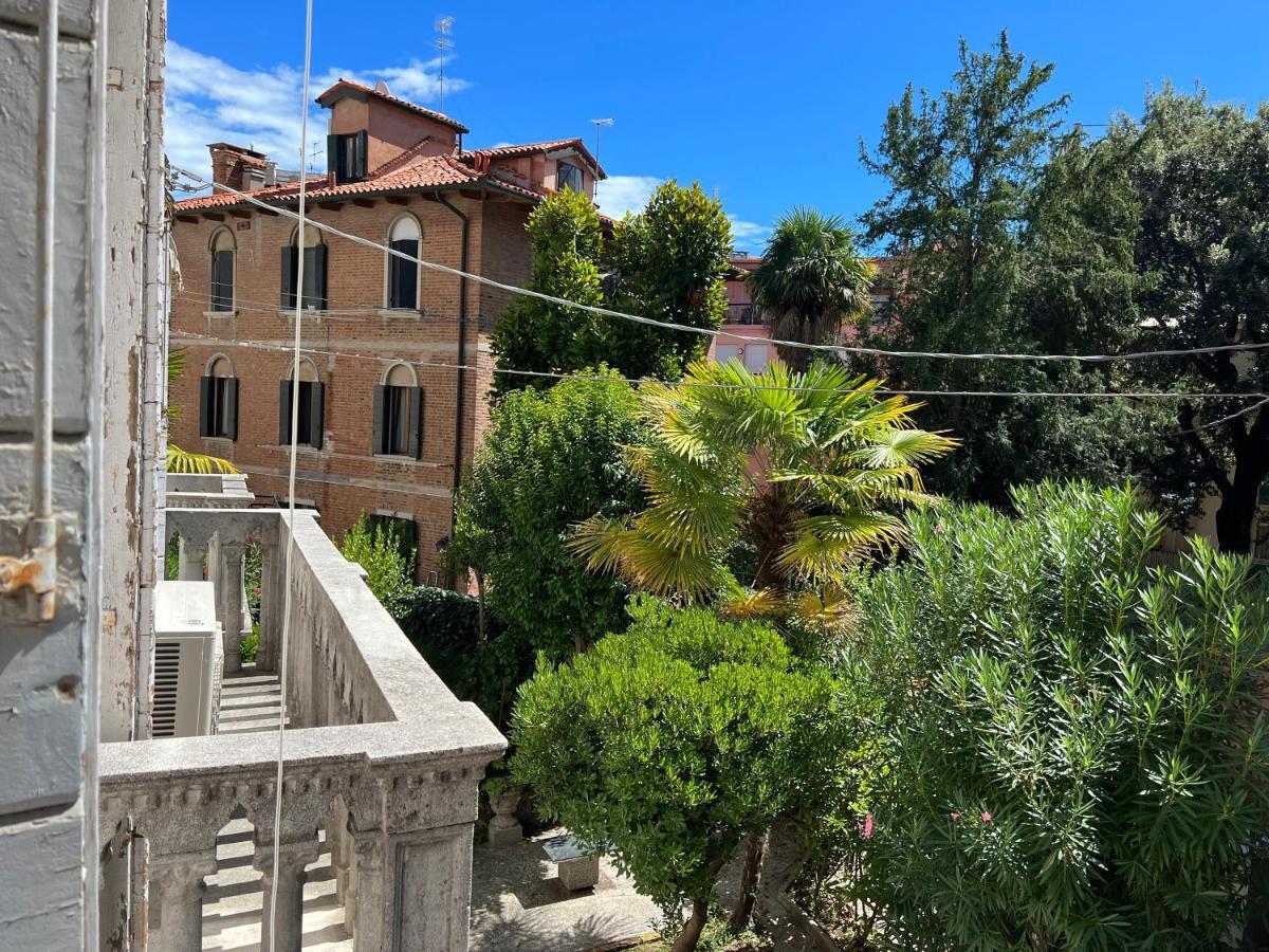 Apartment Ca' Luciano A Lido di Venezia